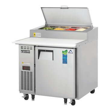 Everest Refrigeration EPPR1 35.63'' 1 Door Counter Height Refrigerated Pizza Prep Table