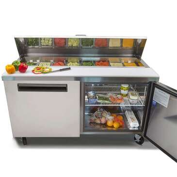 Maxximum MXCR48SHC Maxx Cold X-Series 48" Sandwich & Salad Station